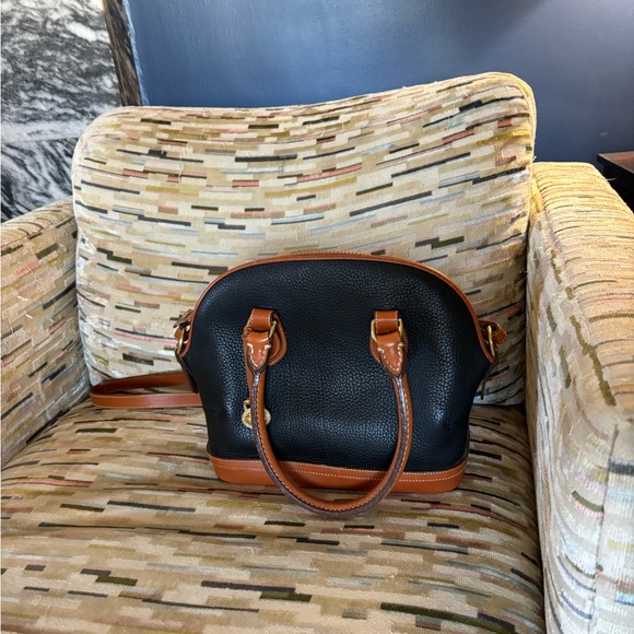 Dooney & Bourke Vintage Norfolk Satchel - Picture 4 of 6